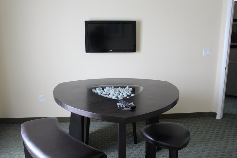 Holiday Inn Express & Suites COCOA - Cocoa, FL