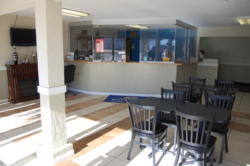 Americas Best Value Inn - Great Bend, KS