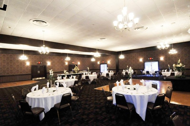Holiday Inn LOUISVILLE-NORTH (CLARKSVILLE) - Clarksville, IN