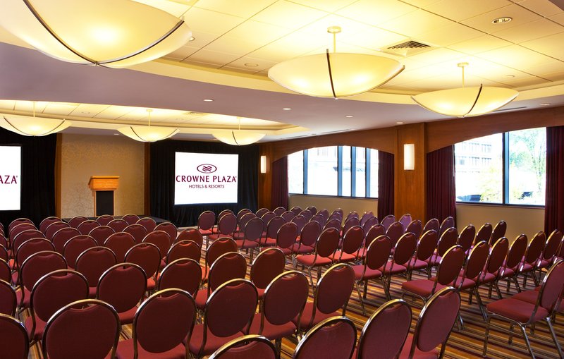 Crowne Plaza-Boston-Newton - Newton, MA
