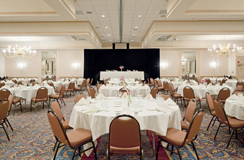 Holiday Inn Portland-By The Bay - Portland, ME