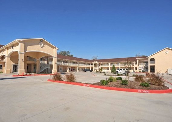 Econo Lodge Inn & Suites - Bridge City, TX