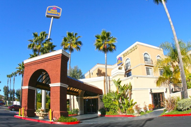 BEST WESTERN Escondido Hotel - Escondido, CA