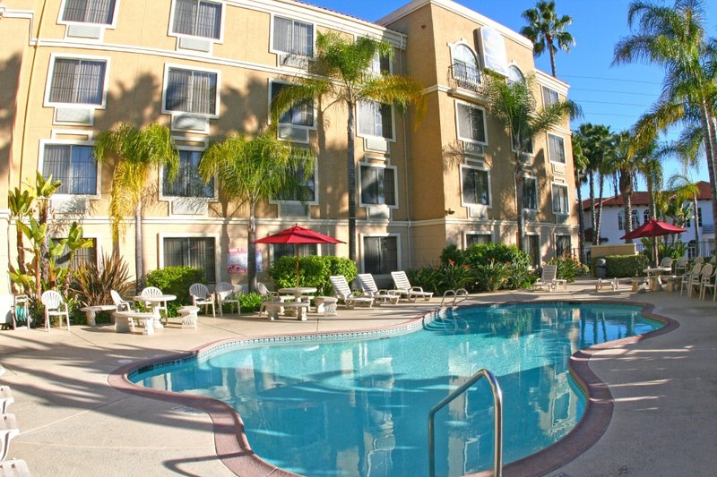 BEST WESTERN Escondido Hotel - Escondido, CA
