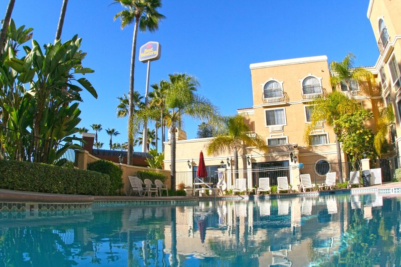 BEST WESTERN Escondido Hotel - Escondido, CA