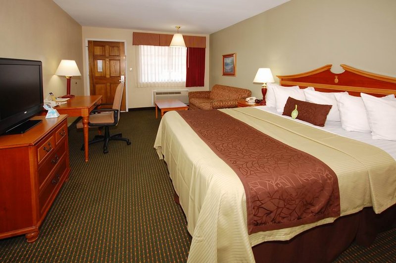 BEST WESTERN Inn Of Brenham - Brenham, TX