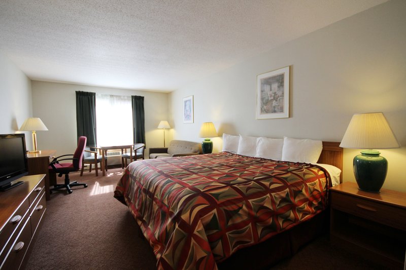 Best Western Country Inn - Ishpeming, MI