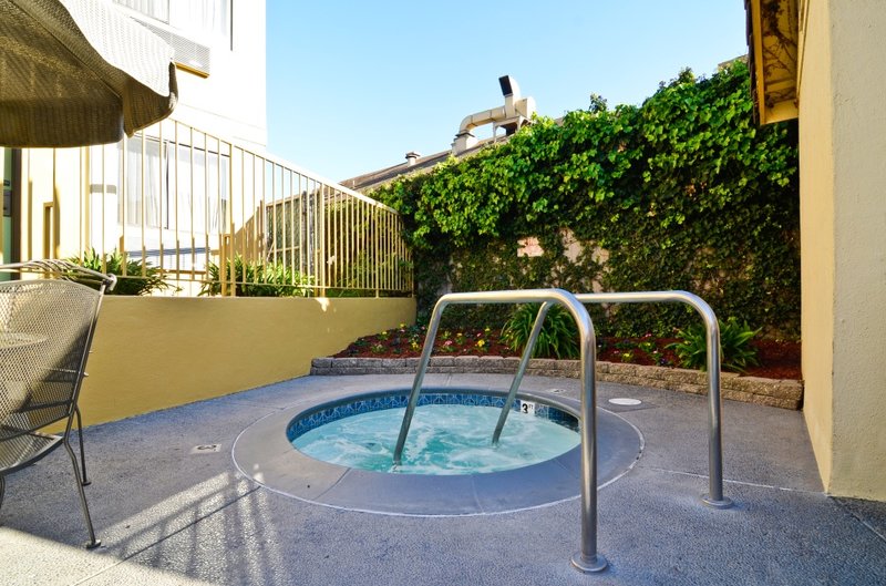 Best Western - Watsonville, CA