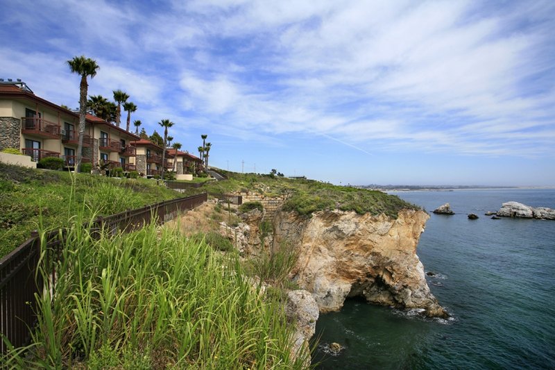 BEST WESTERN PLUS Shelter Cove Lodge - Pismo Beach, CA
