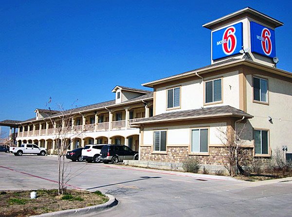 Motel 6 - Rhome, TX