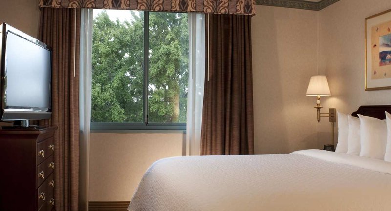 Embassy Suites Syracuse - East Syracuse, NY