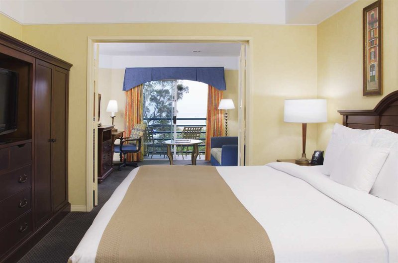 DoubleTree Suites by Hilton Hotels Doheny Beach-Dana Point - Capistrano Beach, CA