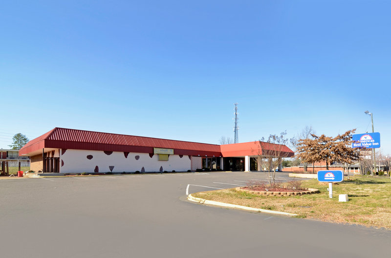 Americas Best Value Inn - Sanford, NC