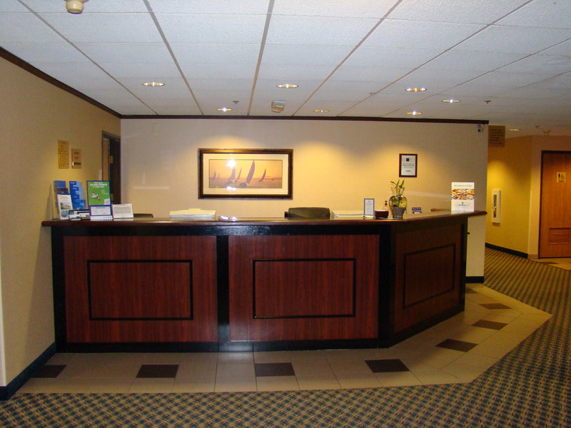 Holiday Inn Express RACINE AREA (I-94 AT EXIT 333) - Sturtevant, WI