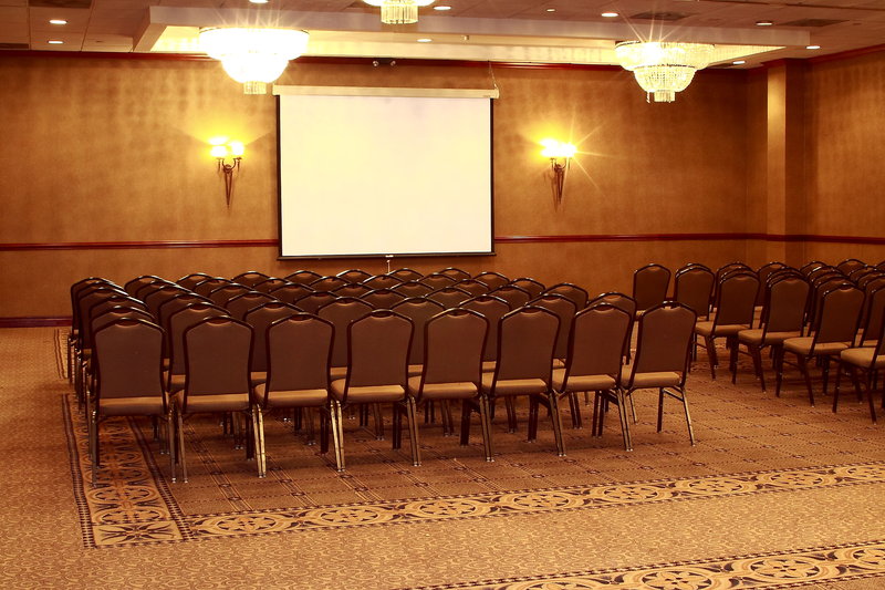 Holiday Inn - Saddle Brook, NJ