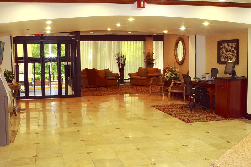 Holiday Inn - Saddle Brook, NJ