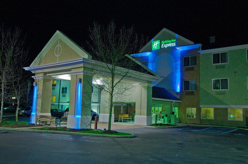 Holiday Inn Express CHARLESTON-KANAWHA CITY - Charleston, WV