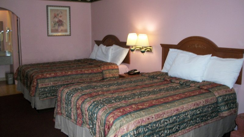 Americas Best Value Inn & Suites-Rosenberg/houston - Rosenberg, TX