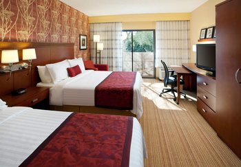 Courtyard by Marriott- Camelback/Phoenix - Room