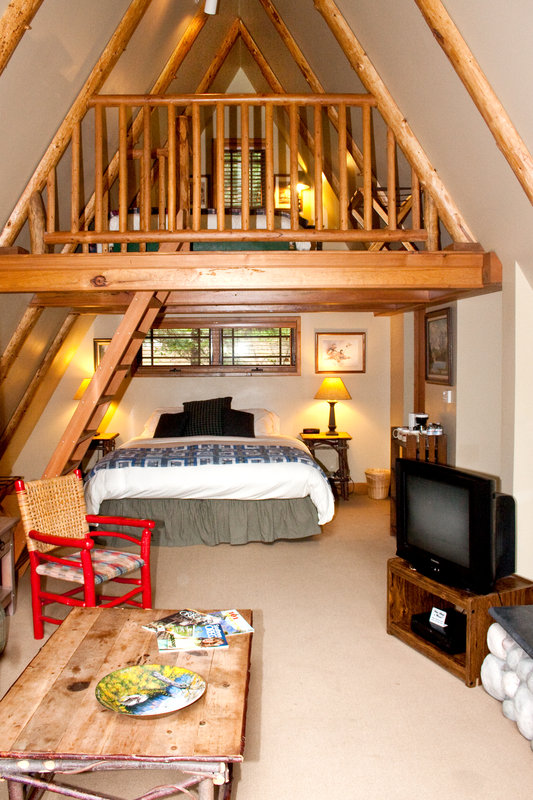 Weasku Inn - Grants Pass, OR