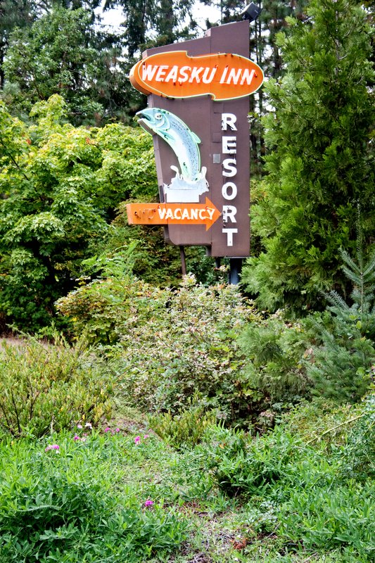 Weasku Inn - Grants Pass, OR