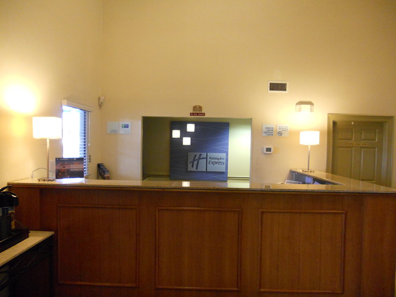 Holiday Inn Express - Pelham, AL