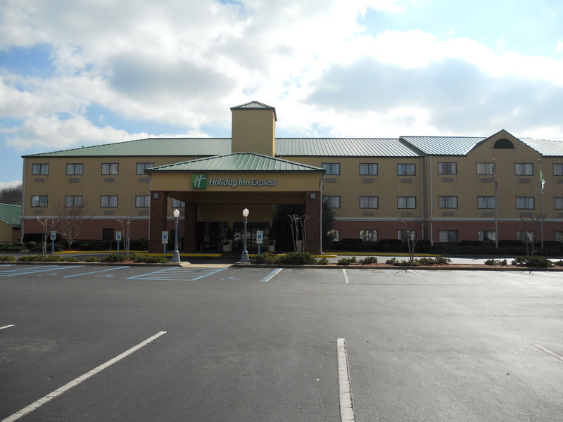 Holiday Inn Express - Pelham, AL