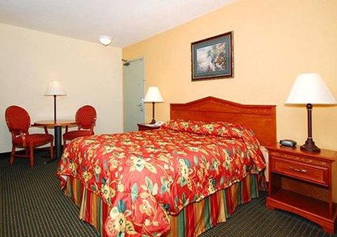Econo Lodge - Encinitas, CA