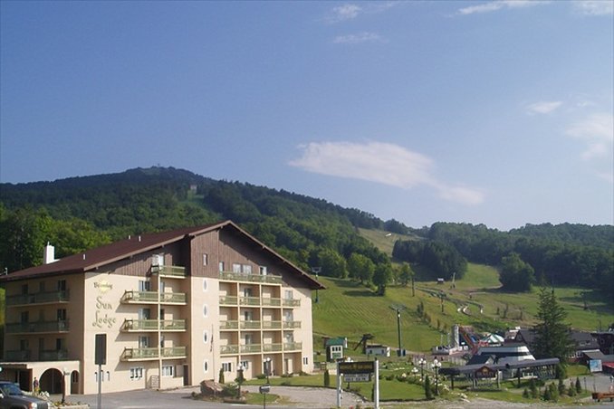 Bromley Sun Lodge - Peru, VT