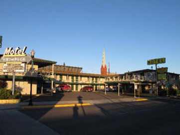 Oregon Motor Motel - The Dalles, OR