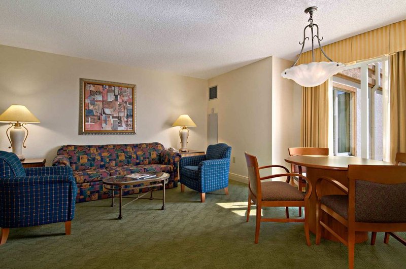 Hilton-Naples - Naples, FL