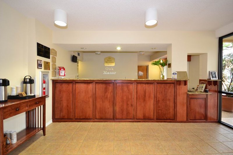 BEST WESTERN Oak Manor - Biloxi, MS