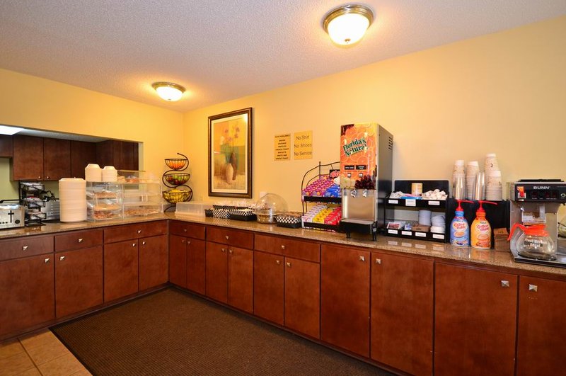 BEST WESTERN Oak Manor - Biloxi, MS