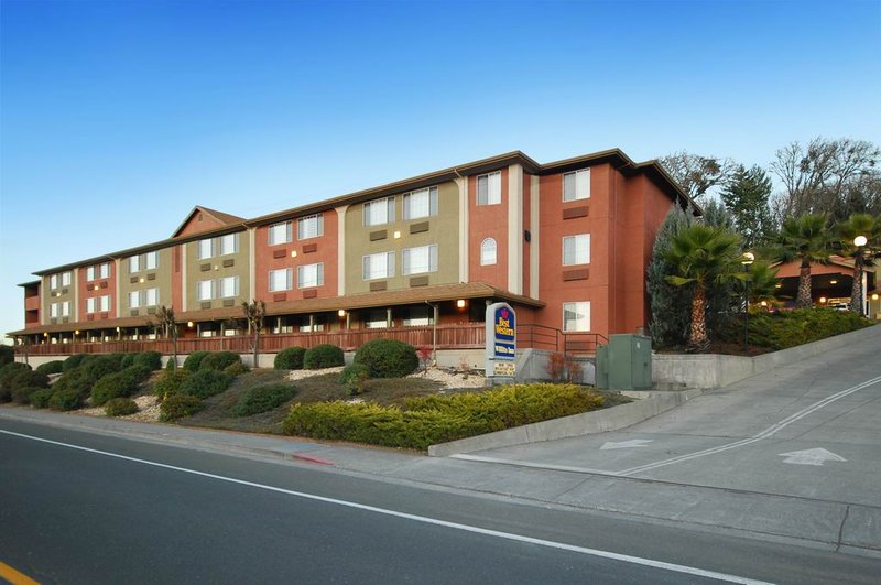 Best Western - Willits, CA