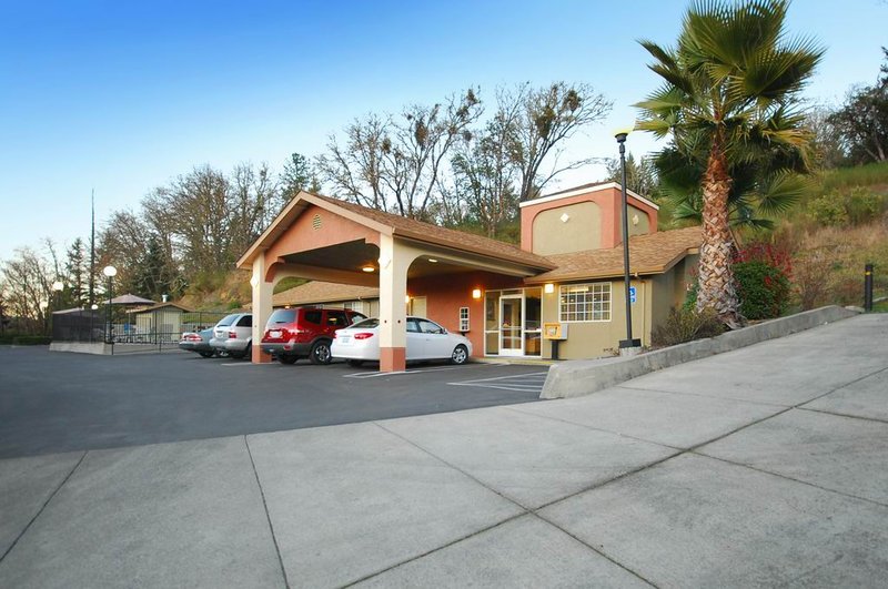 Best Western - Willits, CA