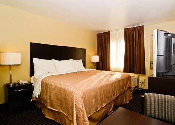 Quality Inn & Suites-Escondido - Escondido, CA