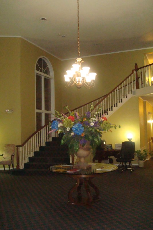 Americas Best Value Inn & Suites - Sikeston, MO