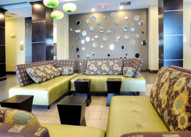 Holiday Inn CHRISTIANSBURG BLACKSBURG - Christiansburg, VA