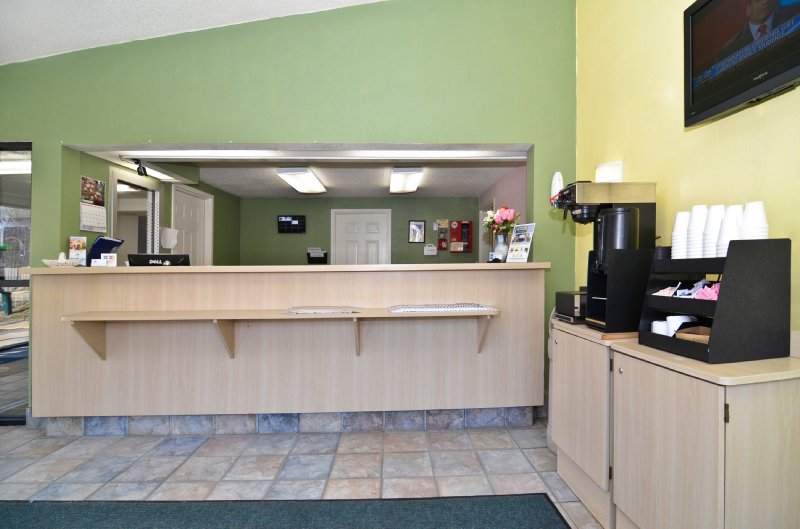 Americas Best Value Inn - Mentor-Cleveland - Mentor, OH