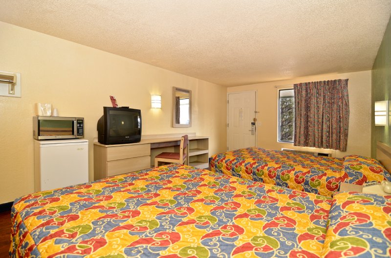 Americas Best Value Inn - Mentor-Cleveland - Mentor, OH