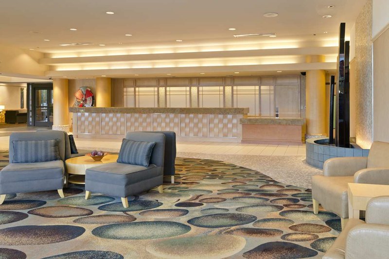 Doubletree Suites By Hilton Hotel Phoenix - Phoenix, AZ