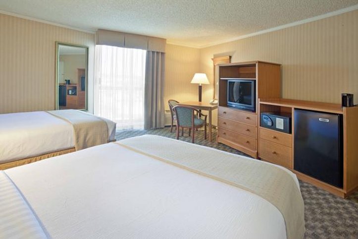 Holiday Inn - Long Beach, CA
