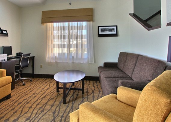 Sleep Inn - Dewitt, MI