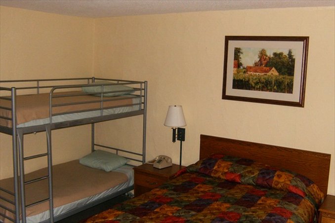 Bromley Sun Lodge - Peru, VT