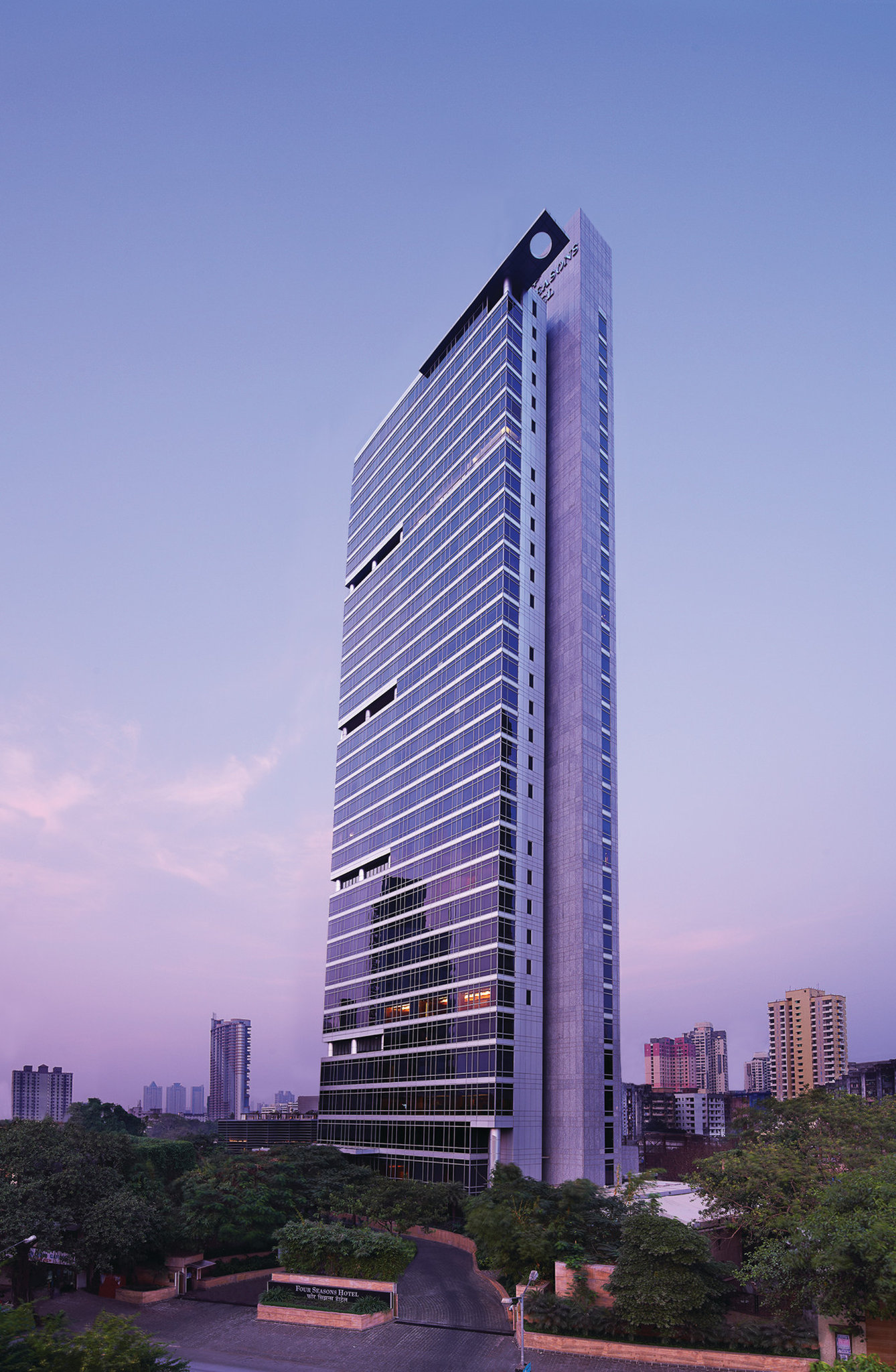 Four Seasons Hotel Mumbai- Deluxe Mumbai, India Hotels- GDS Reservation Codes: Travel Weekly