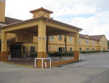 Pasadena Inn & Suites