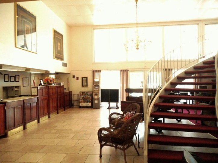 Red Carpet Inn - Houma, LA