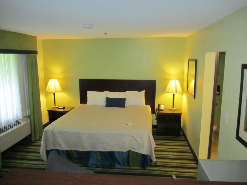 Country Hearth Inn - Cedartown, GA