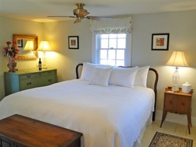 Sea Meadow Inn - Brewster, MA