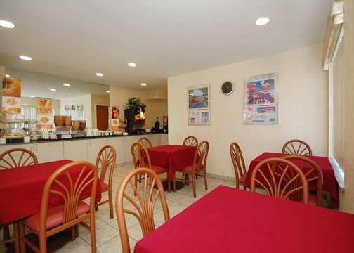 Sleep Inn - Lake Bluff, IL